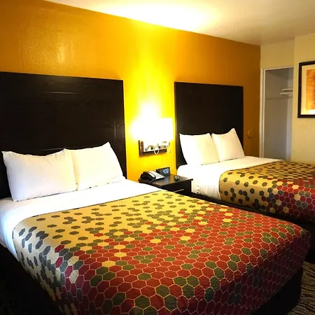 Rodeway Inn Flagstaff-Downtown-2
