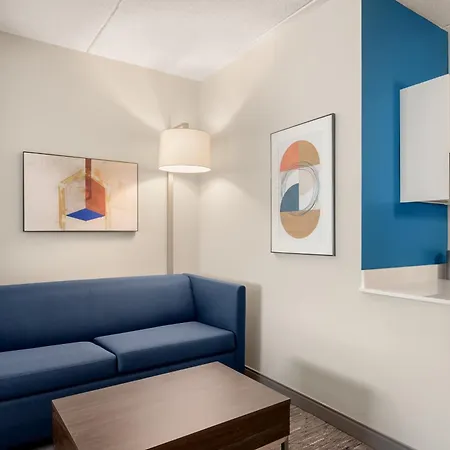 Holiday Inn Express & Suites Hawthorne - Elmsford North By Ihg-3