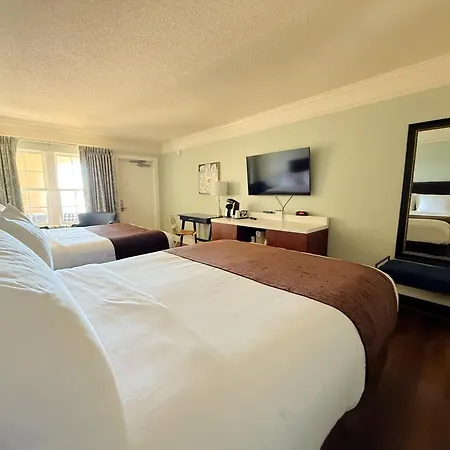 Bayfront Inn-2