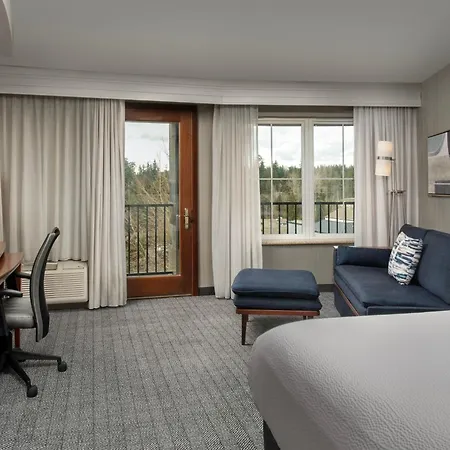 Courtyard By Marriott Seattle Kirkland-3