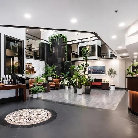 Hotel International-3