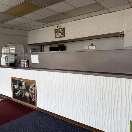 Thunderbird Motel Hillsboro-2