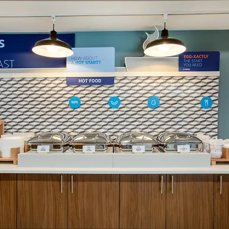 Holiday Inn Express Hastings By Ihg-3