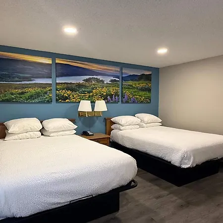 Days Inn By Wyndham Medford-3