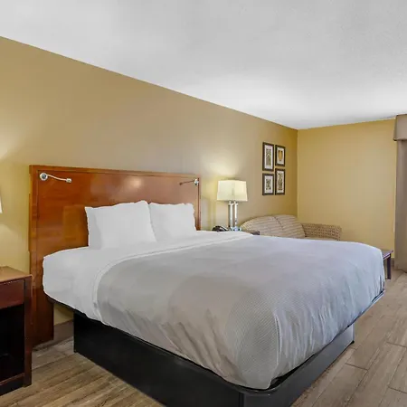 Quality Inn Fuquay Varina East-3