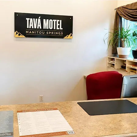Tava Motel Manitou Springs-2