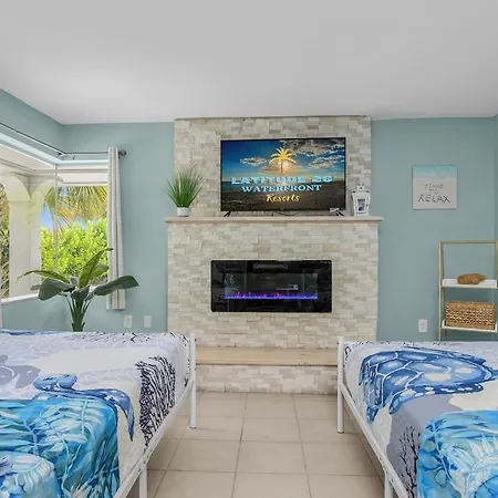 Latitude 26 Waterfront Boutique Resort - Fort Myers Beach-2