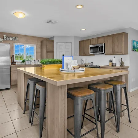 Latitude 26 Waterfront Boutique Resort - Bonita Springs-2