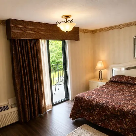 Chateau Royale Inn-2