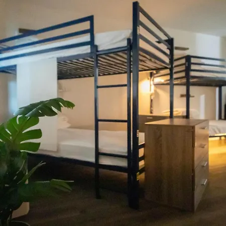 Bposhtels Anaheim-2