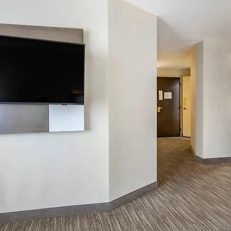 Comfort Inn Paramus - Hackensack-3