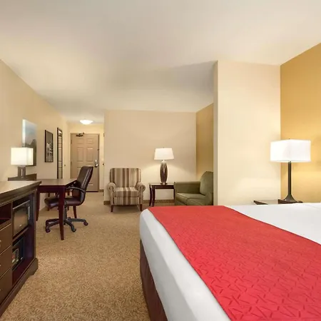 Country Inn & Suites By Radisson, Minot, Nd-2