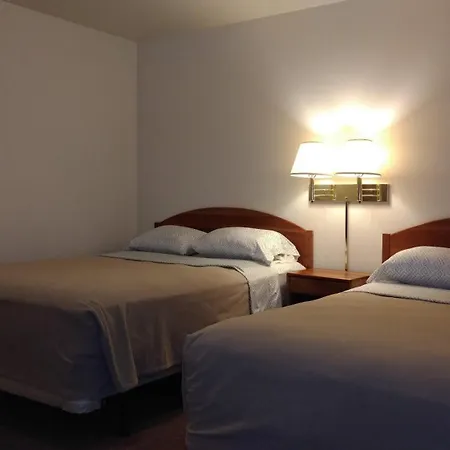 Driftwood Motel-3