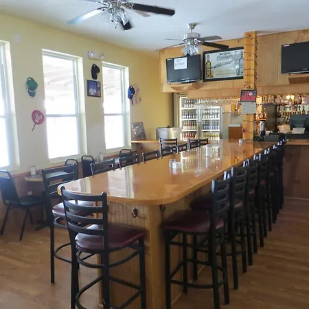 White Sands Inn, Marina, Bar & Grill-3