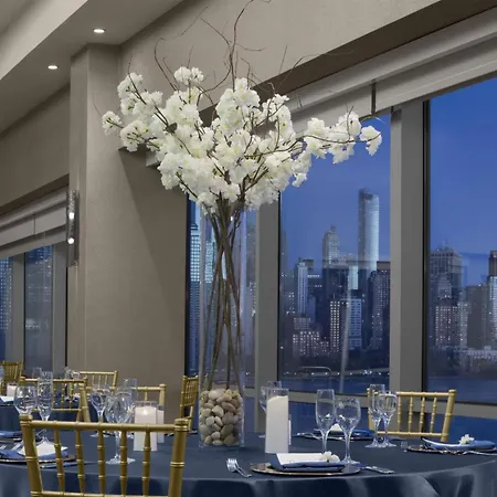 Hyatt Regency Jersey City On The Hudson-2