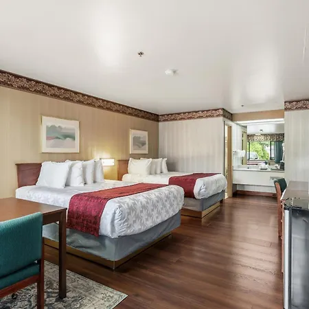 Americas Best Value Inn Phoenix Medford-3