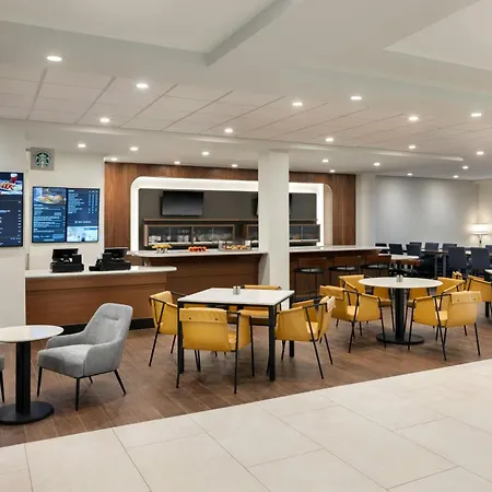 Courtyard By Marriott Across Universal Orlando-3