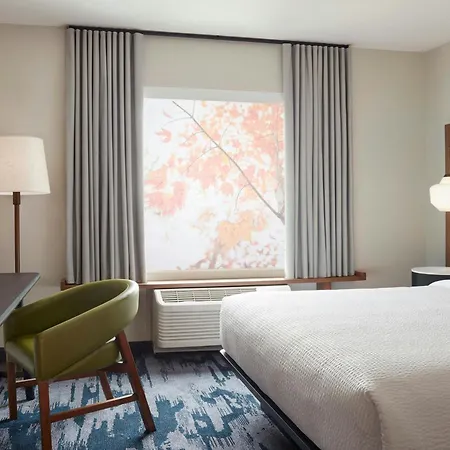 Fairfield By Marriott Inn & Suites Page-2