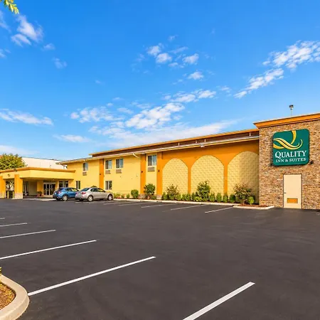 Quality Inn & Suites Near Downtown Bakersfield-2