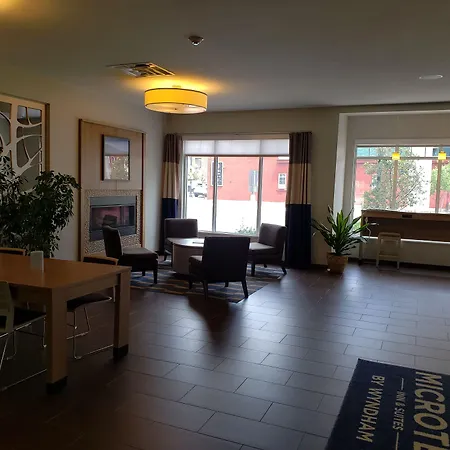 Microtel Inn & Suites By Wyndham - Penn Yan-3