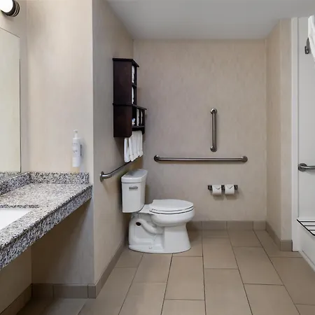 Hampton Inn Seneca Falls-2