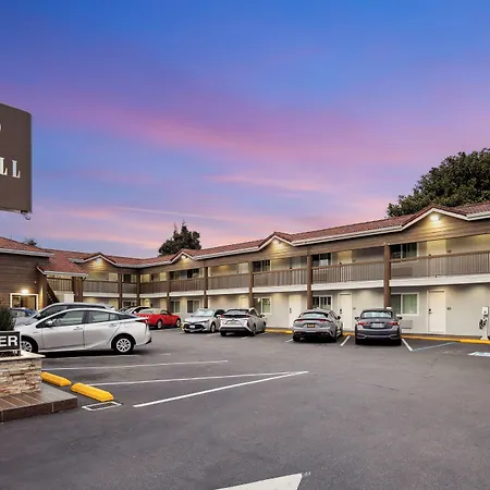 Bayhill Inn-3