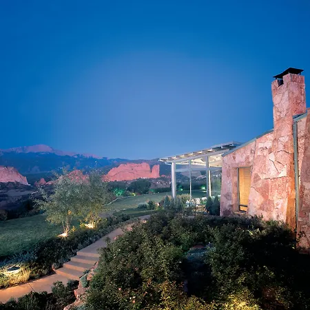 Garden Of The Gods Resort & Club-3
