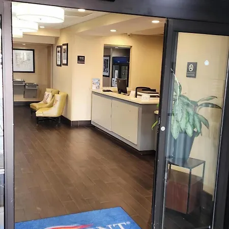 Baymont By Wyndham Midland Tx-2