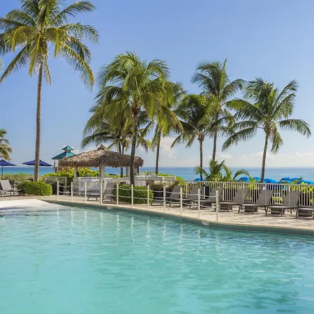 Doubletree By Hilton Ocean Point Resort - North Miami Beach-3