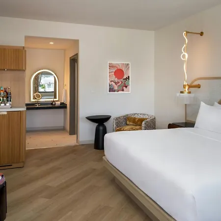 The Luce, St. Pete Beach, A Tribute Portfolio Hotel-2