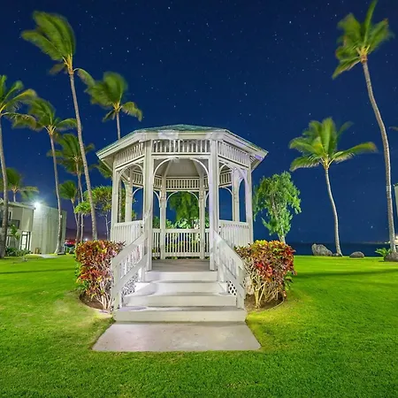 Maui Beach Hotel-2