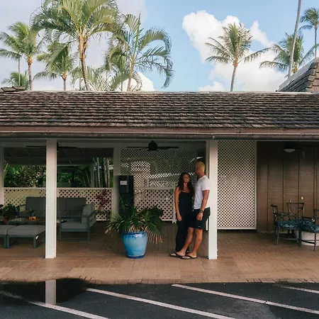 Plantation Hale Suites-3