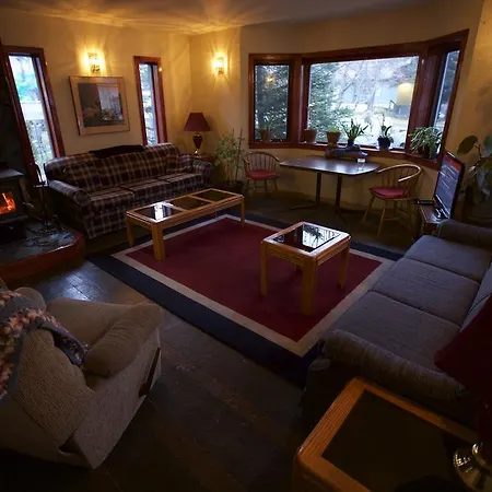 Northern Nights B&B-2