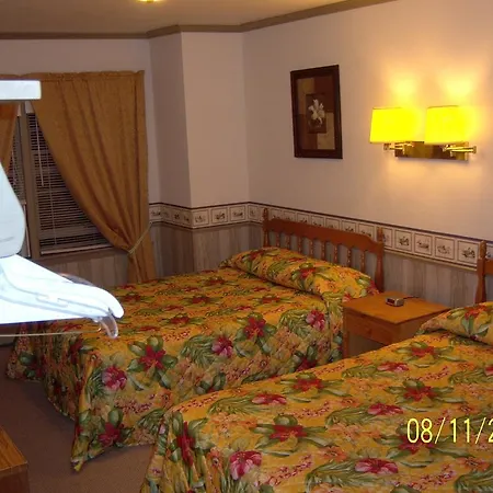 Travelers Inn Motel-2