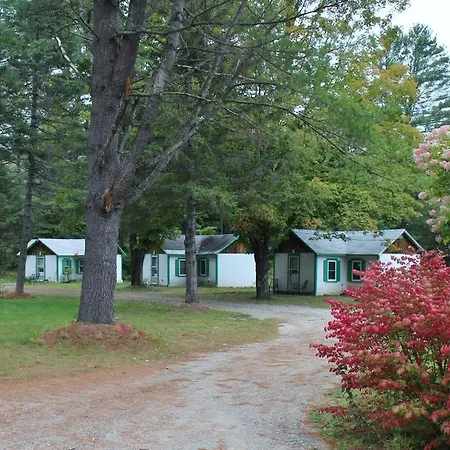 Pine Valley Cabins-3