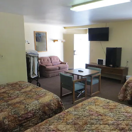 Economy Inn - Fort Dodge-3