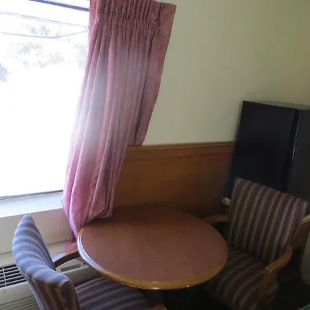 Bristol Motel-3