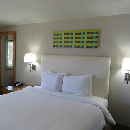 Inn At Temescal-2