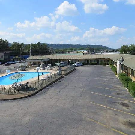 Kings Inn Hot Springs-2