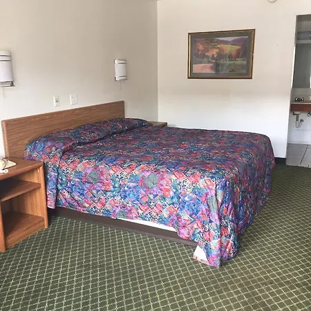Best Interstate Inn-3