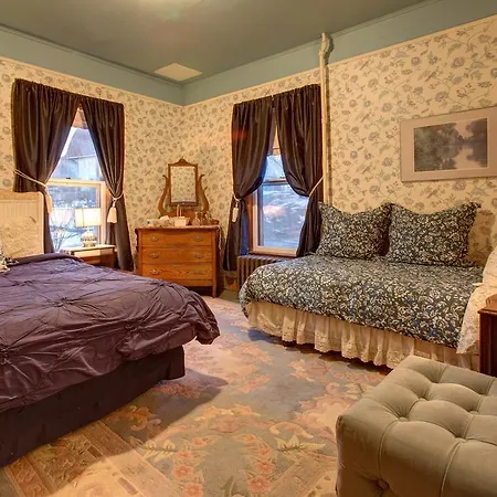 Margaretville Mountain Inn B&B-2
