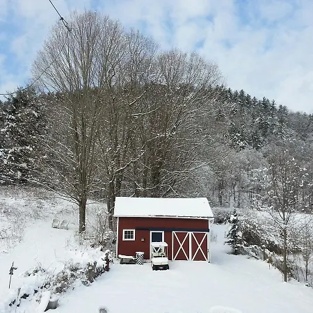 A Meadow House-3