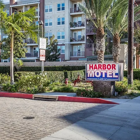 Harbor Motel-2
