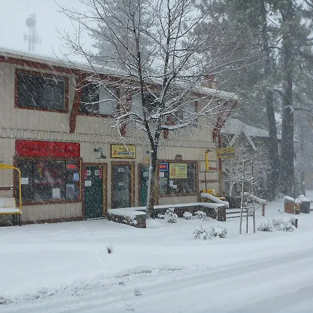 Big Bear Village Lodge-2