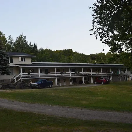 Maple Ridge Resort-3