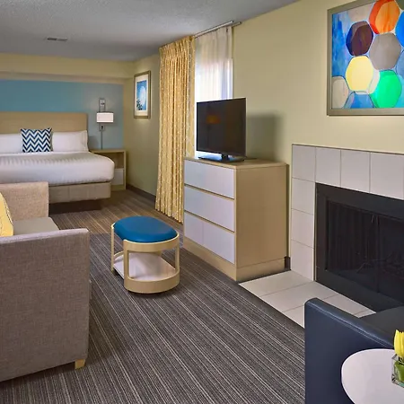 Sonesta Simply Suites Cleveland Westlake-3