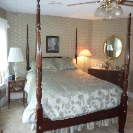 Flowering Fields Bed & Breakfast-2