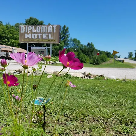 Diplomat Motel-3