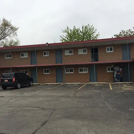 Intown Motel-3