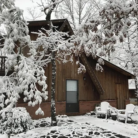 Norfork Lake Ozark Mountain Lodge-3